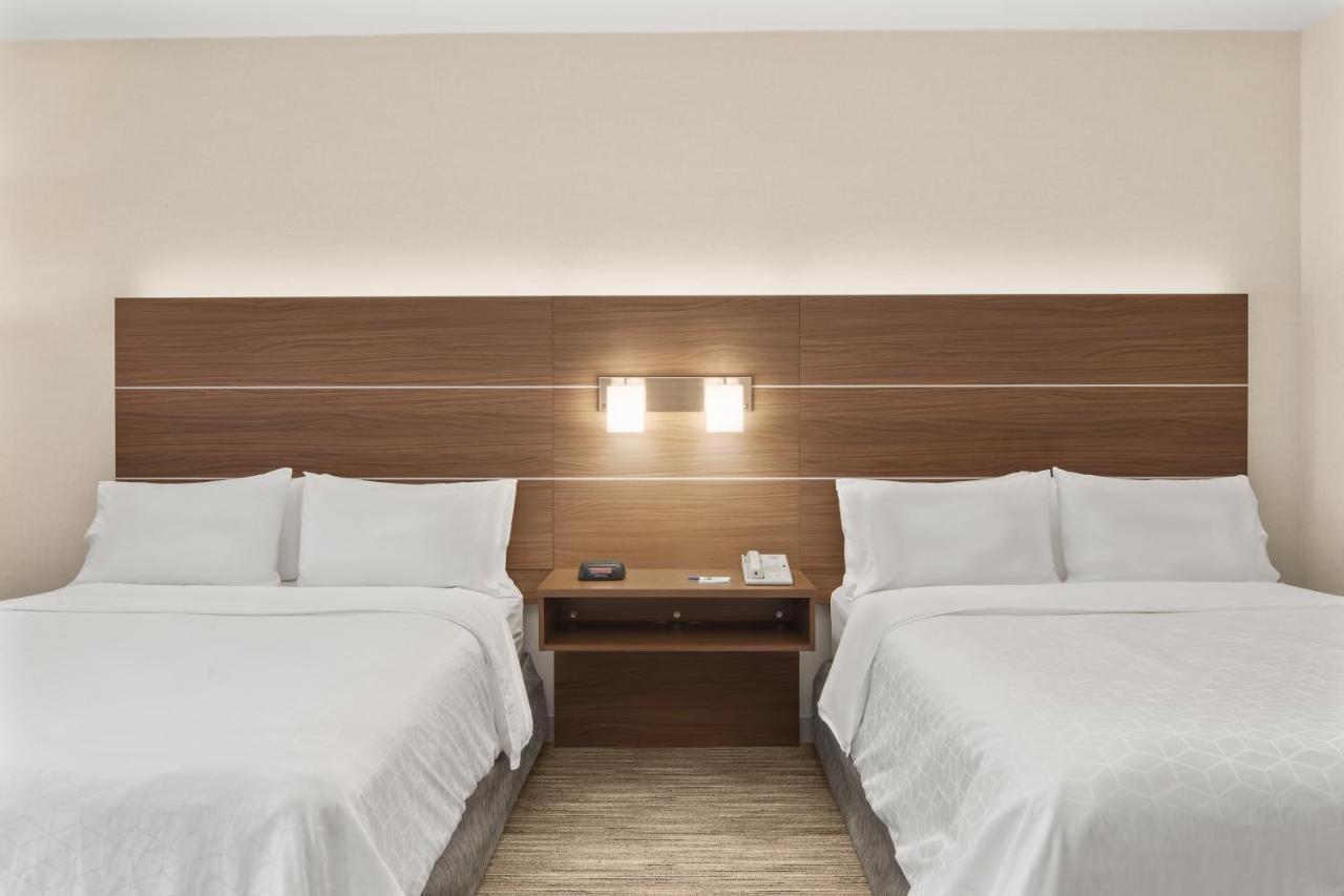 Holiday Inn Express Hotel & Suites Sacramento Airport Natomas, An Ihg Hotel חדר תמונה