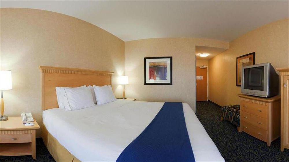 Holiday Inn Express Hotel & Suites Sacramento Airport Natomas, An Ihg Hotel מראה חיצוני תמונה