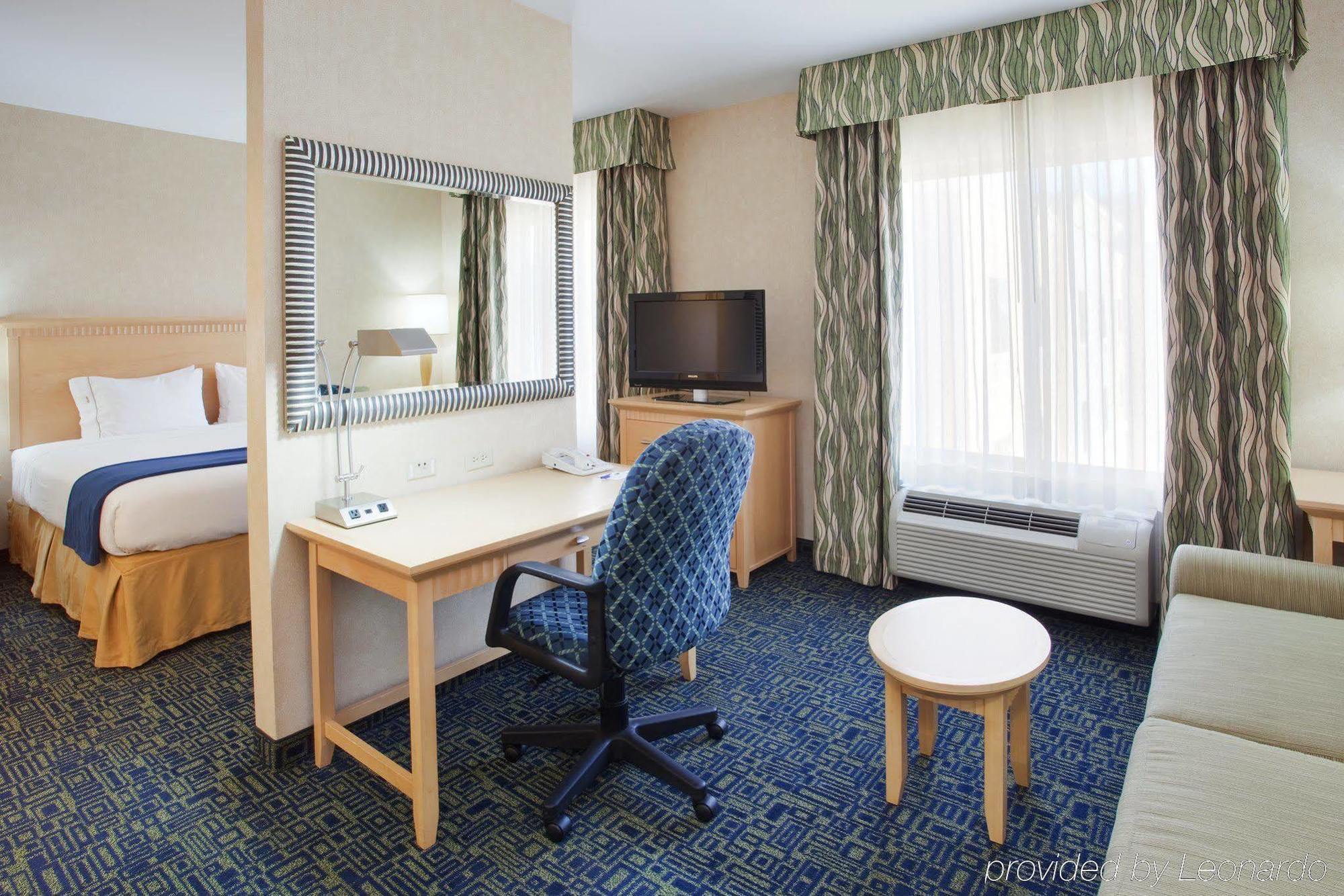 Holiday Inn Express Hotel & Suites Sacramento Airport Natomas, An Ihg Hotel חדר תמונה