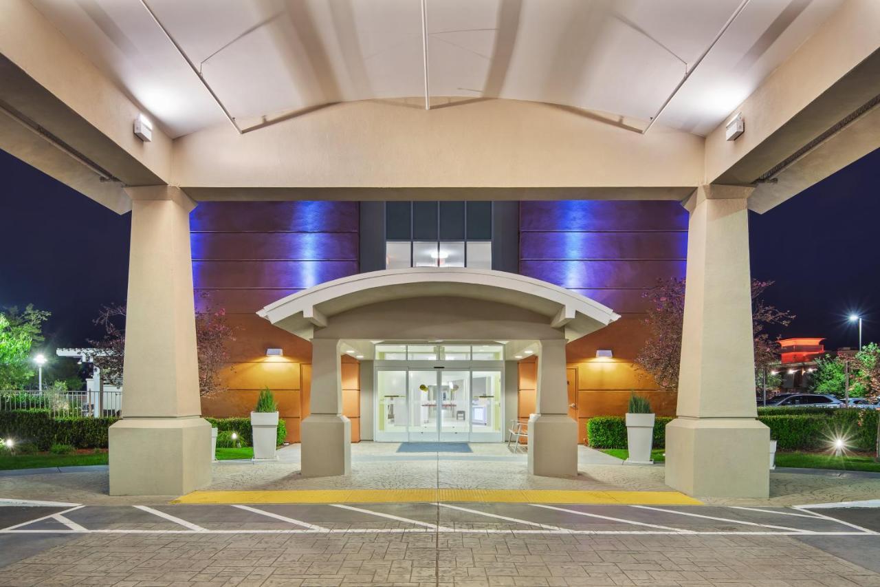 Holiday Inn Express Hotel & Suites Sacramento Airport Natomas, An Ihg Hotel מראה חיצוני תמונה