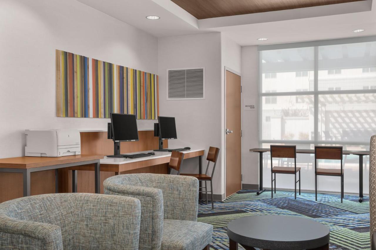 Holiday Inn Express Hotel & Suites Sacramento Airport Natomas, An Ihg Hotel מראה חיצוני תמונה