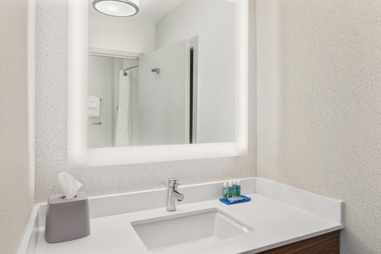 Holiday Inn Express Hotel & Suites Sacramento Airport Natomas, An Ihg Hotel מראה חיצוני תמונה